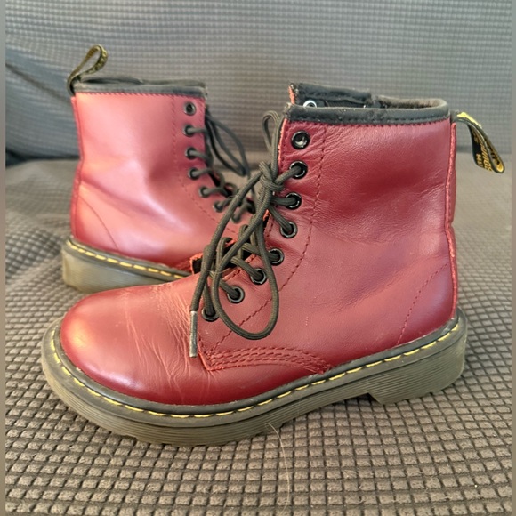 Dr Martens boots - Picture 1 of 7
